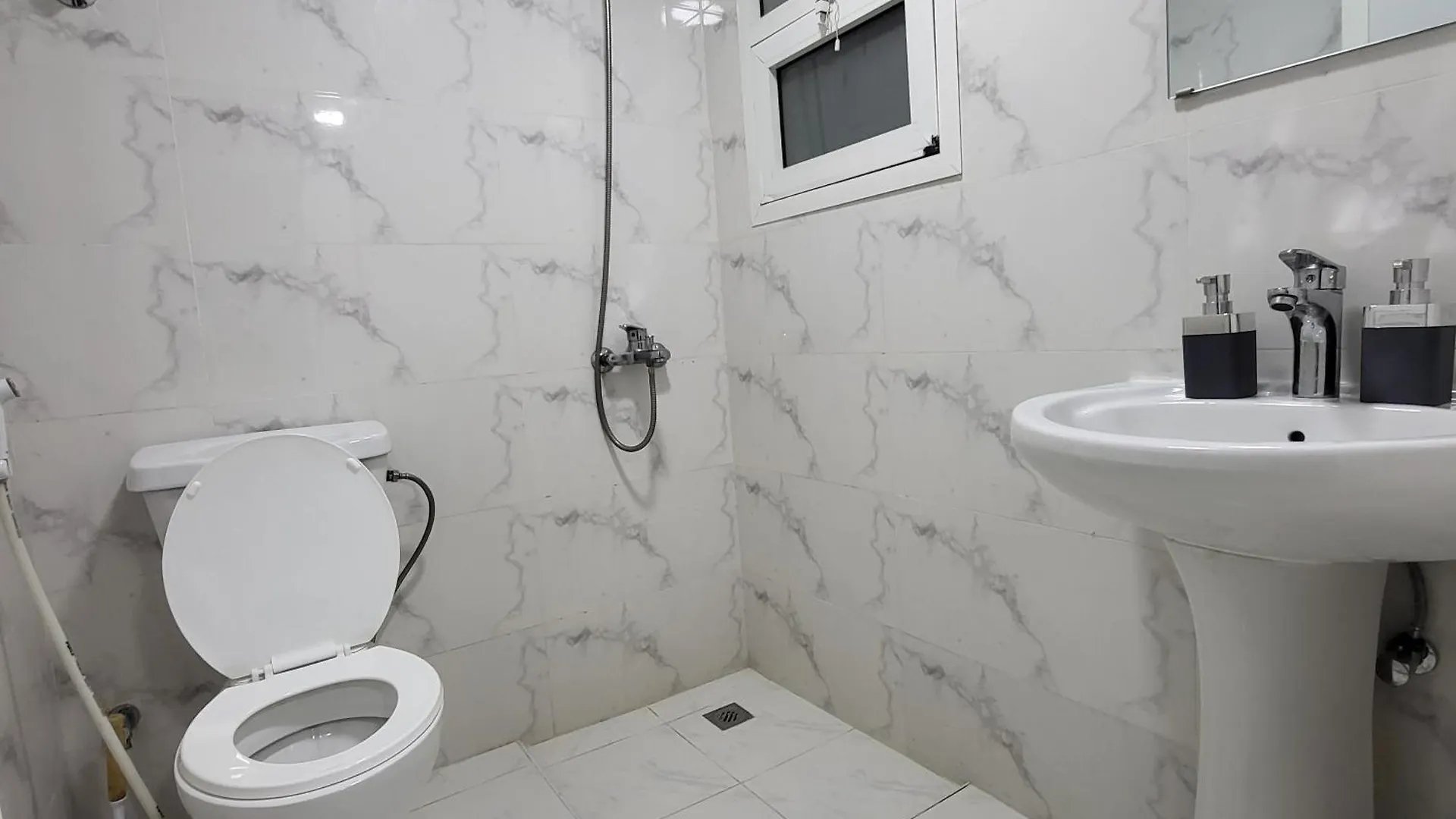 Lux Full Apartment 306 Abu Dhabi